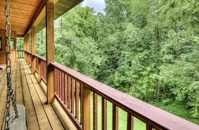 When you want affordable cabin rentals in Wears Valley book Bear Retreat Cabin Rentals.