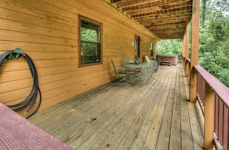 Wears Valley Cabin Rentals:  Where Great Vacations Begin With Great Cabins! 