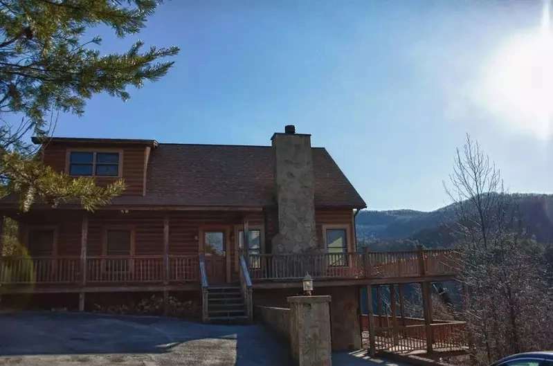 winter smoky mountain cabins